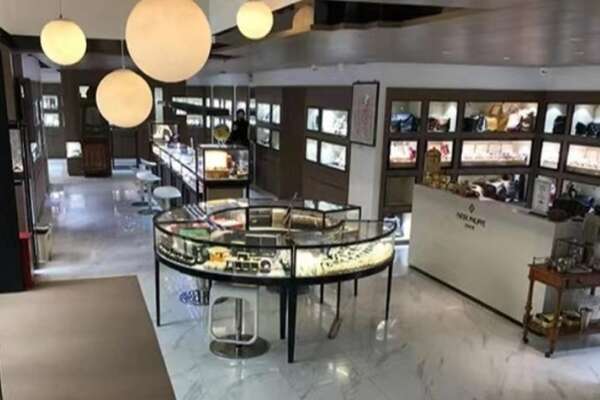 巴音郭楞且末县寄卖奢侈品店